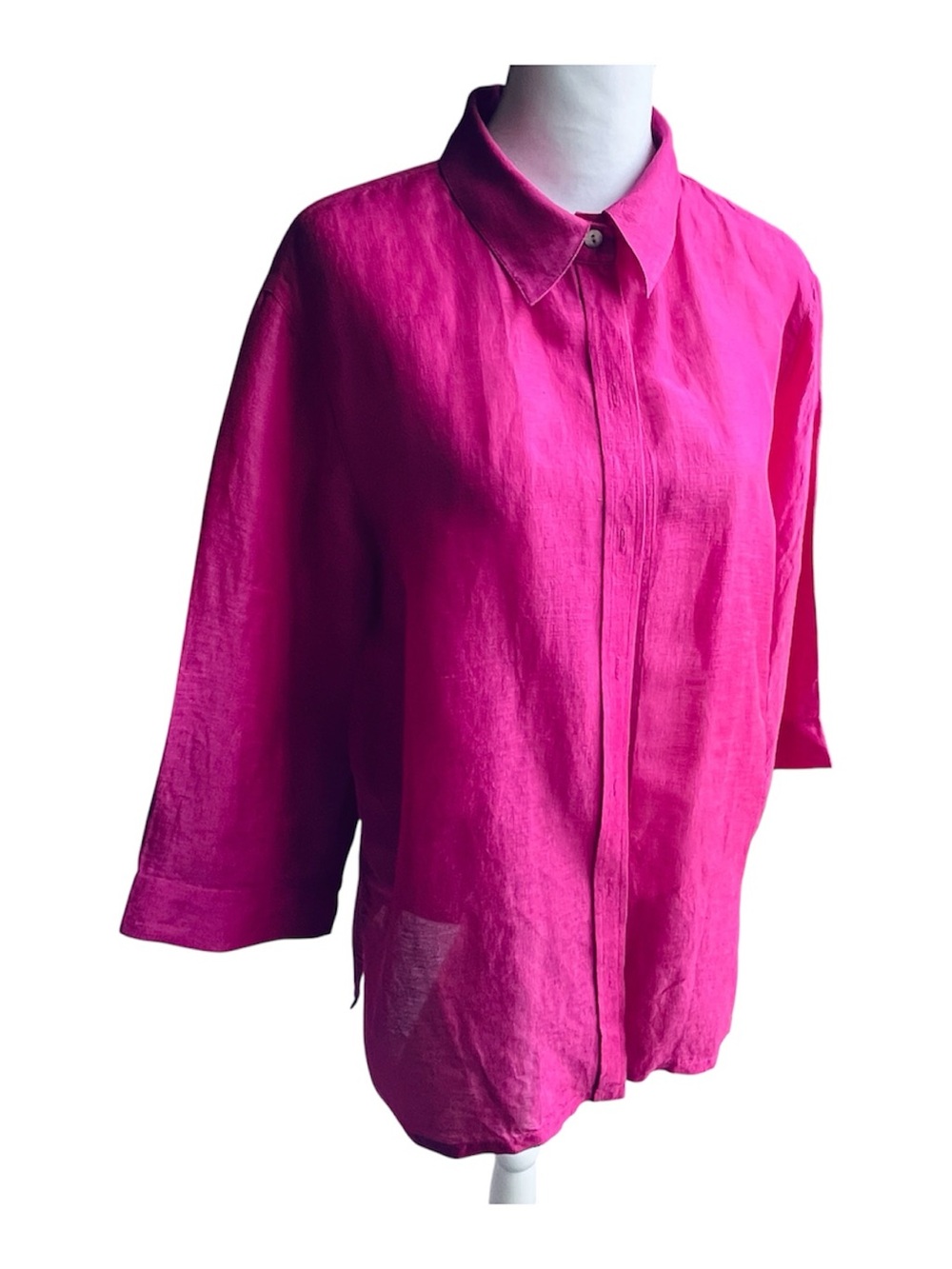Chico’s lightweight, premium 52% cotton and 48% silk blend. 2